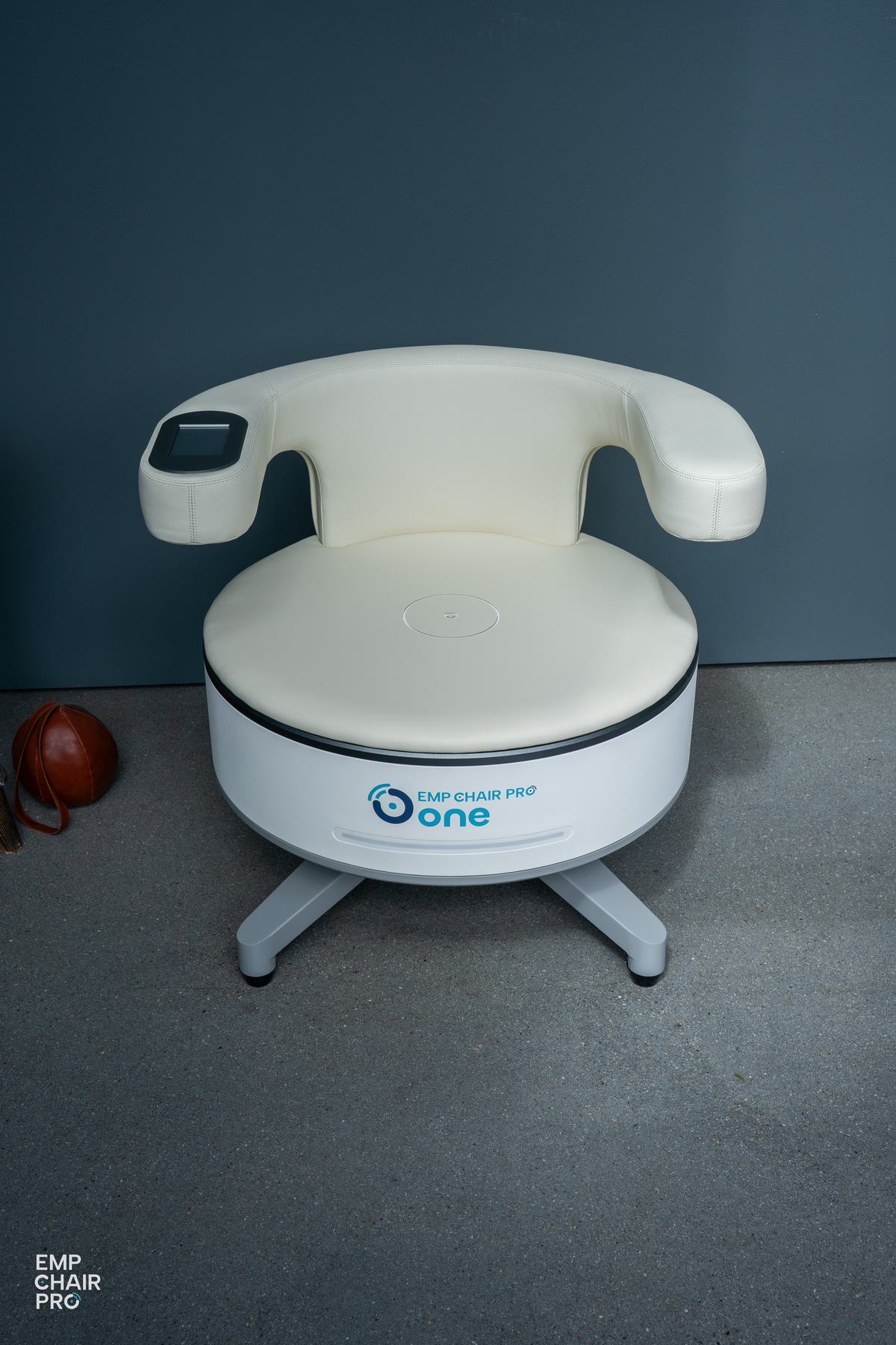 Der EMP Chair Pro One in der Frontansicht
